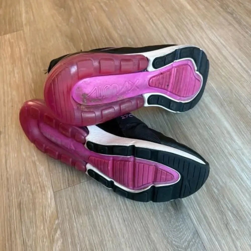 Nike Air Max 270 Size 10.5